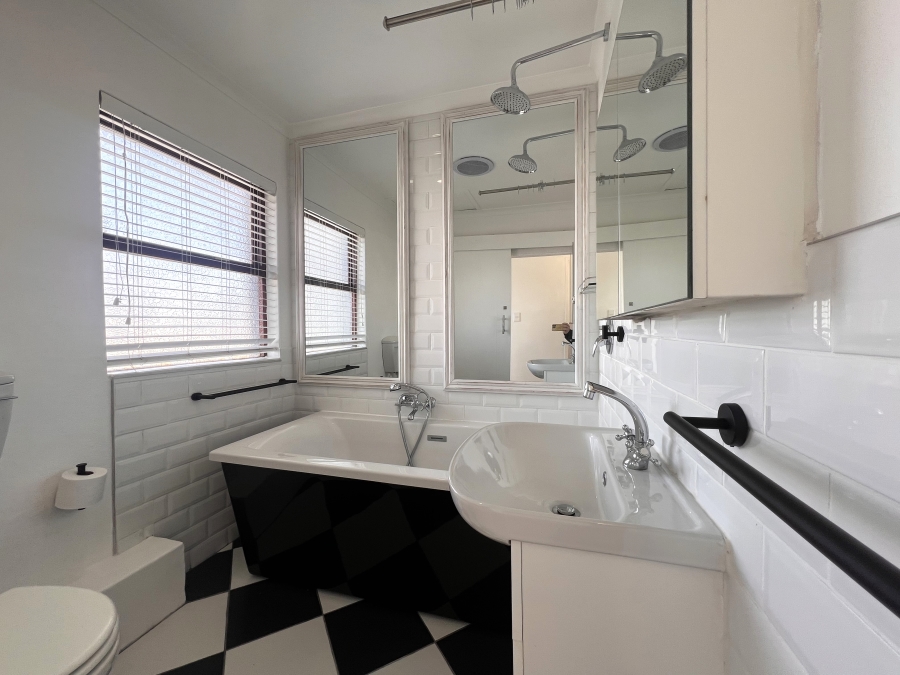 To Let 3 Bedroom Property for Rent in West Beach Western Cape